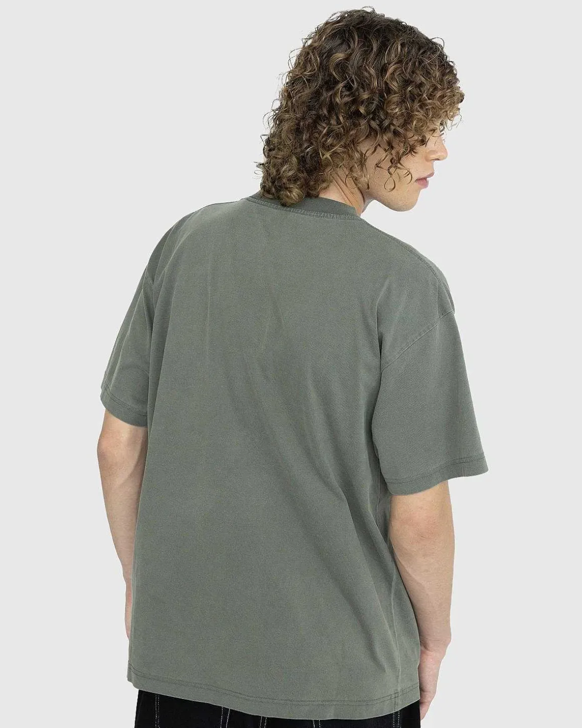 Basic Vaskede Lomme T-Shirt Beetle