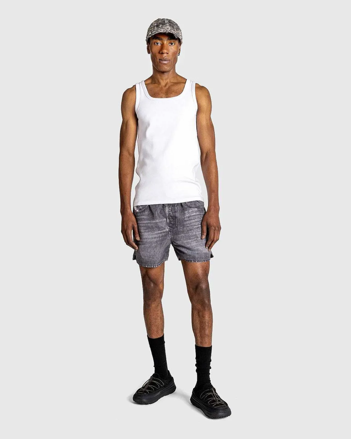 Bmbx-Ken-37 Badeshorts Falmet Sort