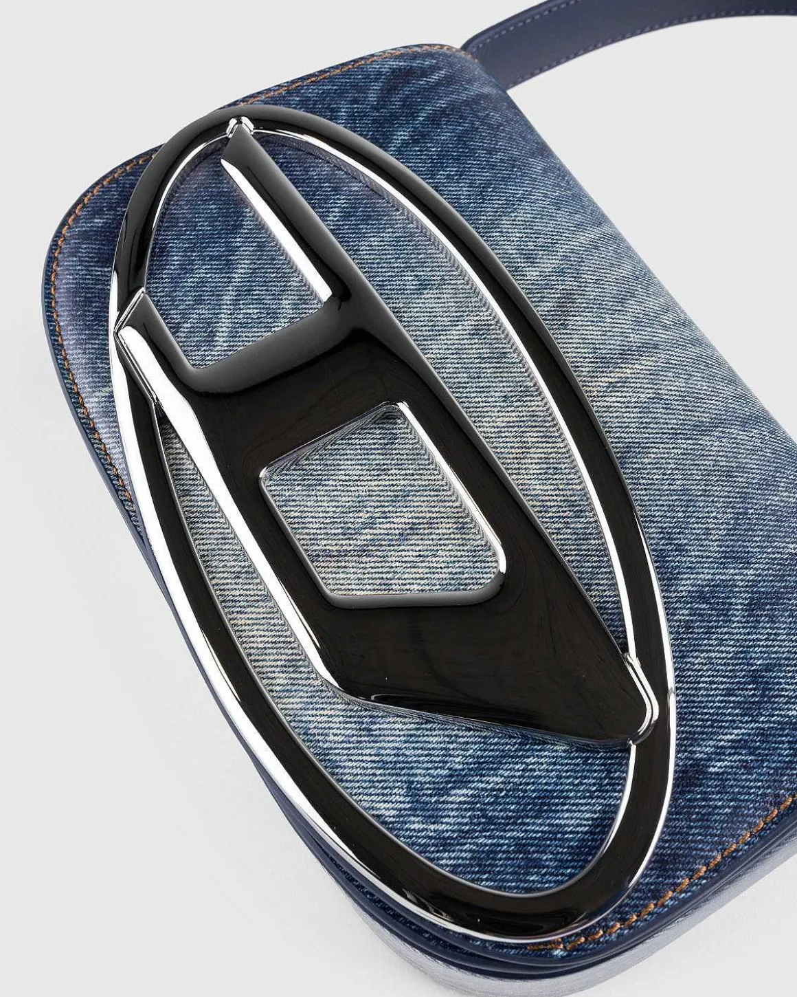 1Dr Skuldertaske Lysebla Denim