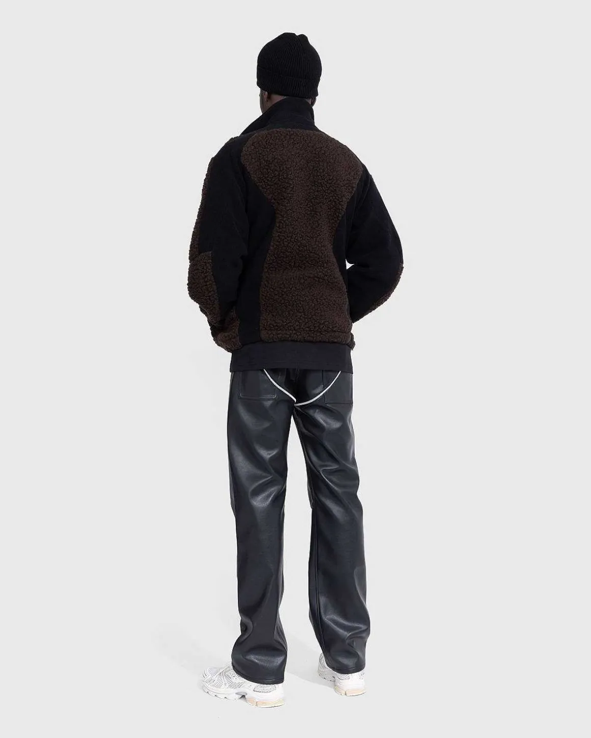 Ercan Fleecejakke Sort/Brun