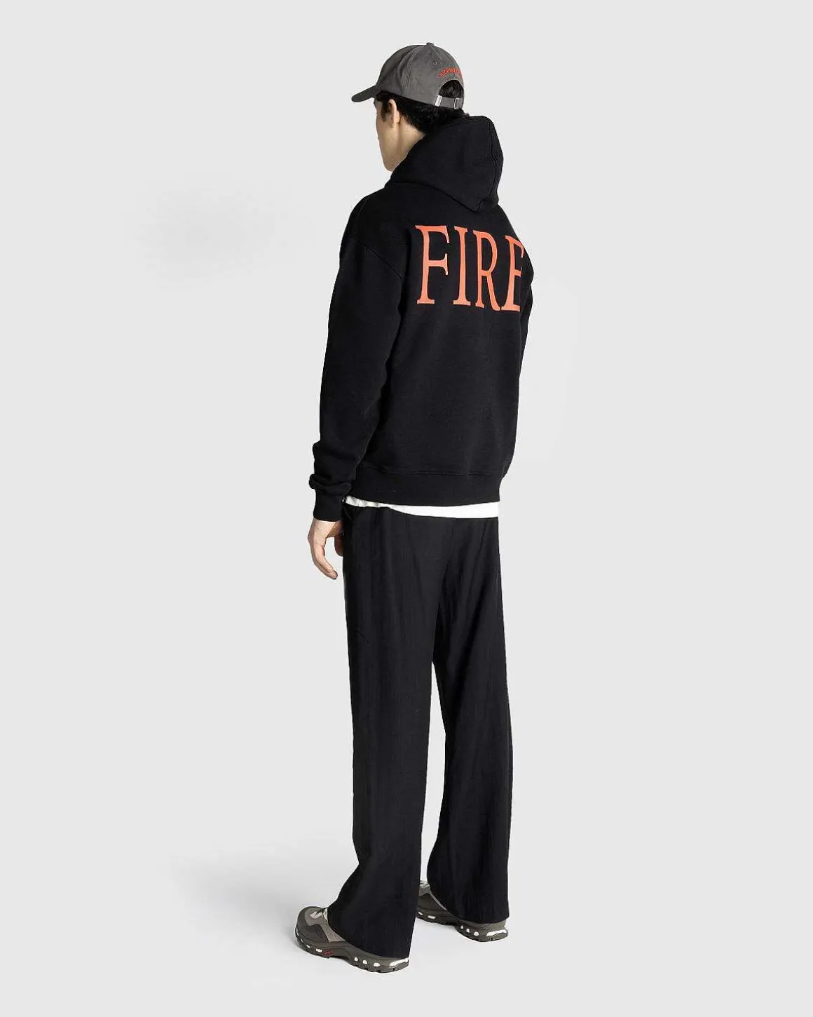 Fire Haettetroje Sort