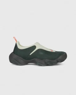 Flesh Meadow/Scarab Green