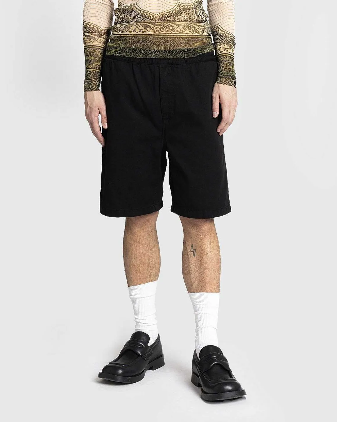 Flint Short Black/Garment Dyed