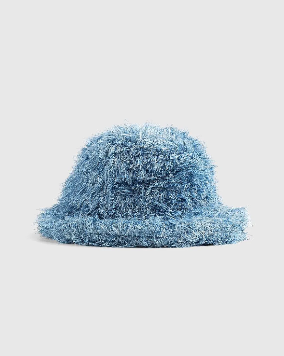 Fluffy Fish Cap Azure
