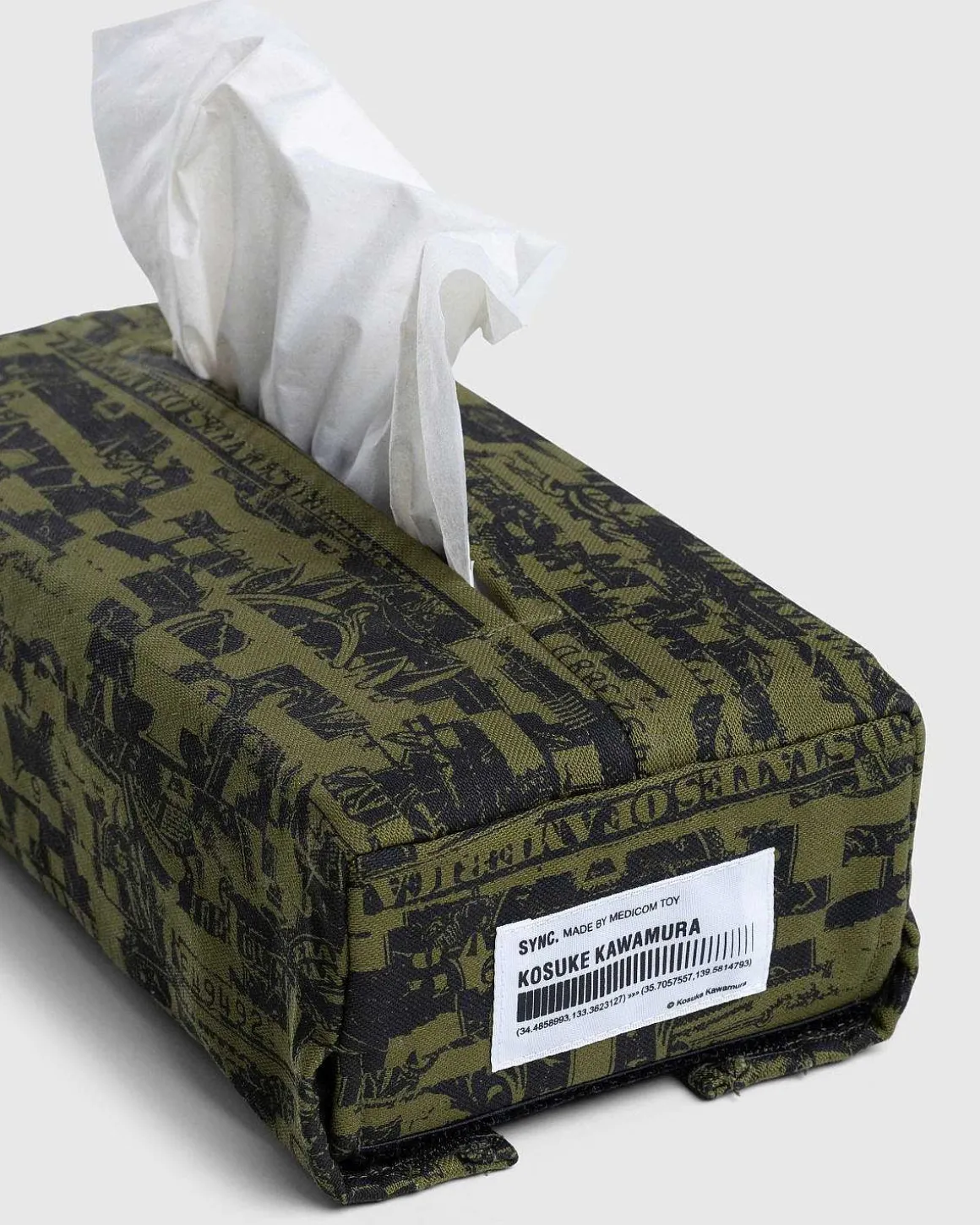 Kosuke Kawamura Tissue Cover Dollar Green