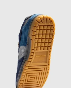 Low-Top Sneakers Gra Bla