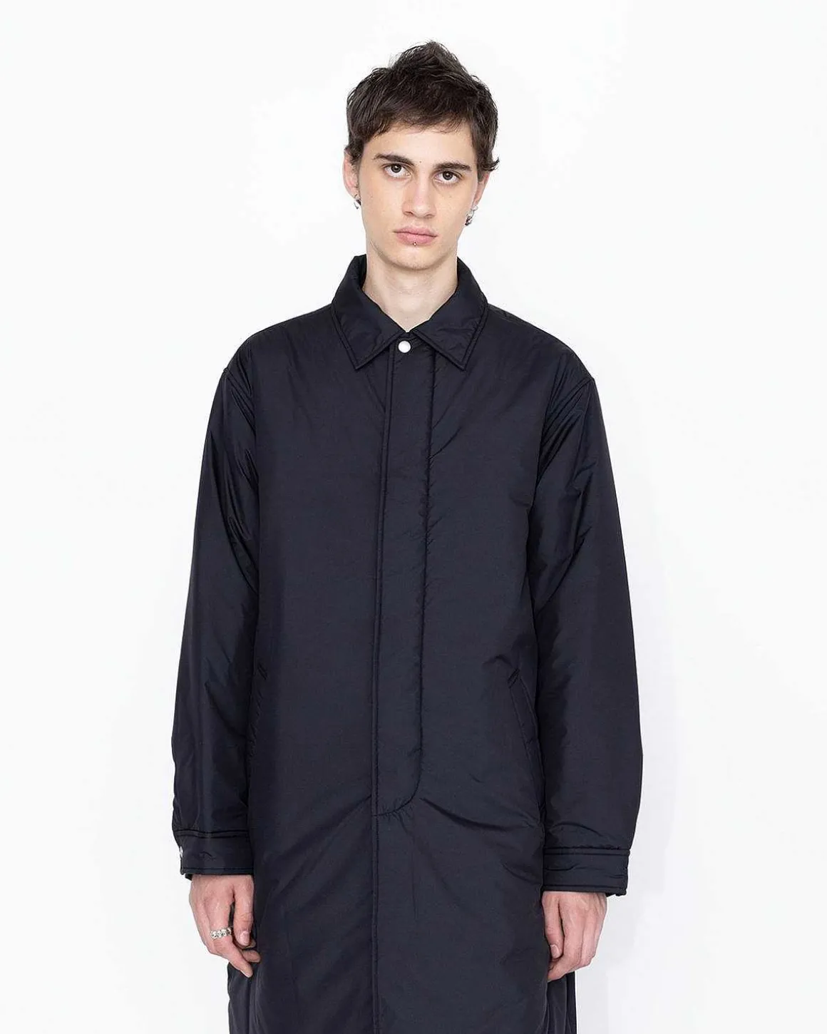 Lysisoleret Eco-Poly Trench Coat Sort