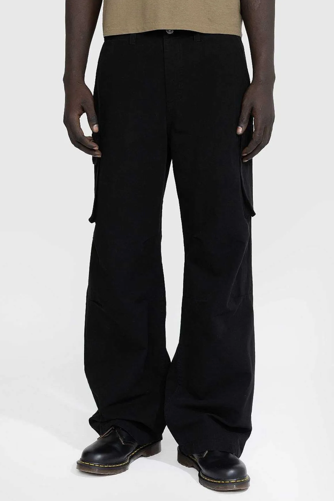Mount Cargo Black Canvas