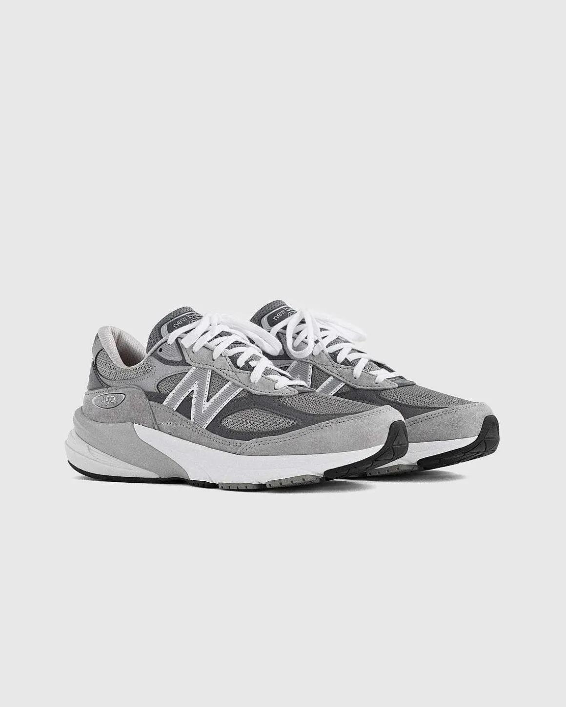 M990V6 Cool Grey