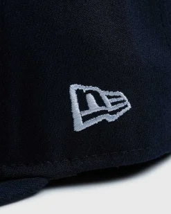 Navy Logo Kasket