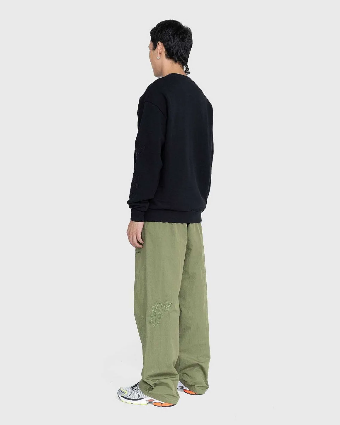 Nuts To Soup Crewneck Sort