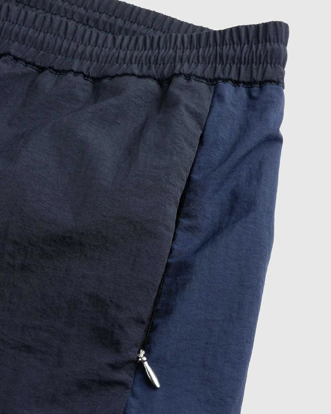 Nylon Short Sort/Morkebla