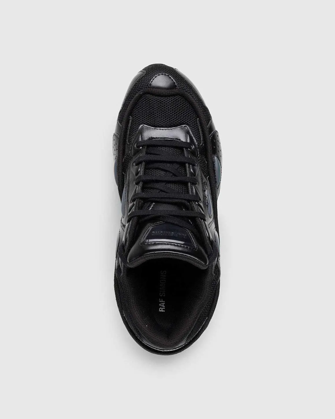 Pharaxus Sneaker Sort