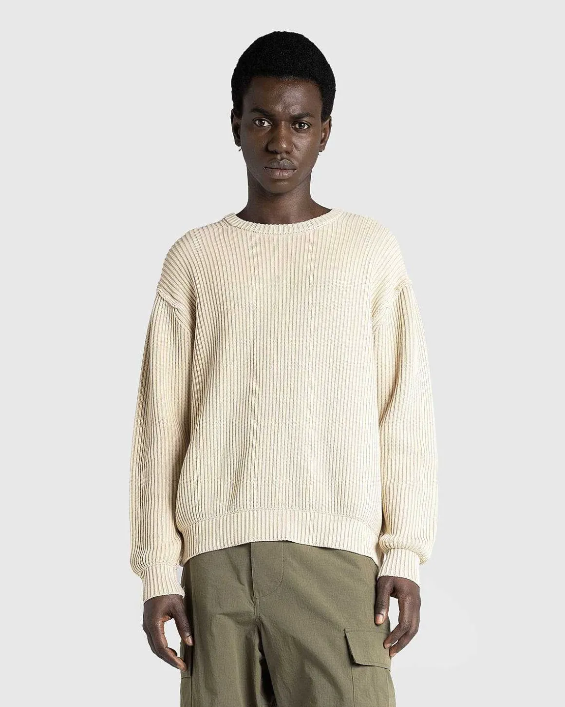 Pigmentfarvet Sweater Aeggeskal