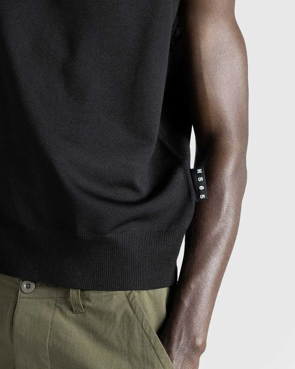 Poly Strik Sweater Vest Sort