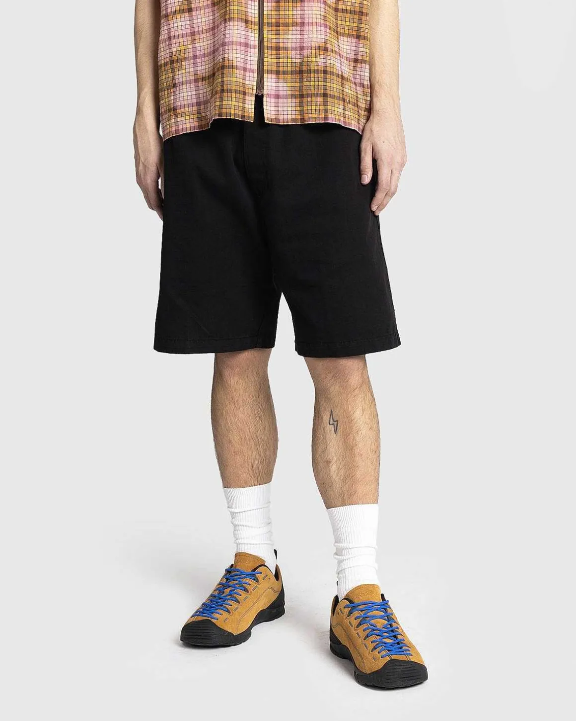 Rainer Short Black/Garment Dyed