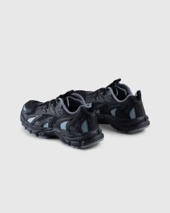 Retro Runner Sneaker