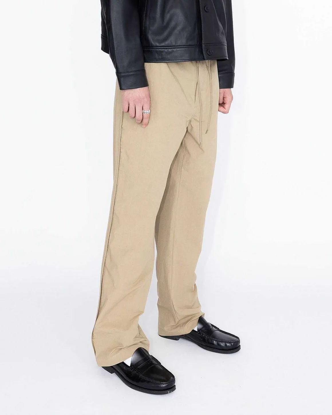 Reverse Piping Elastisk Buks Beige