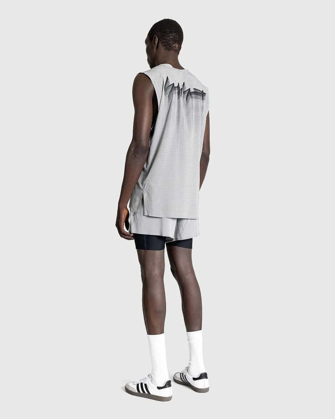 Run Tank Top Gra