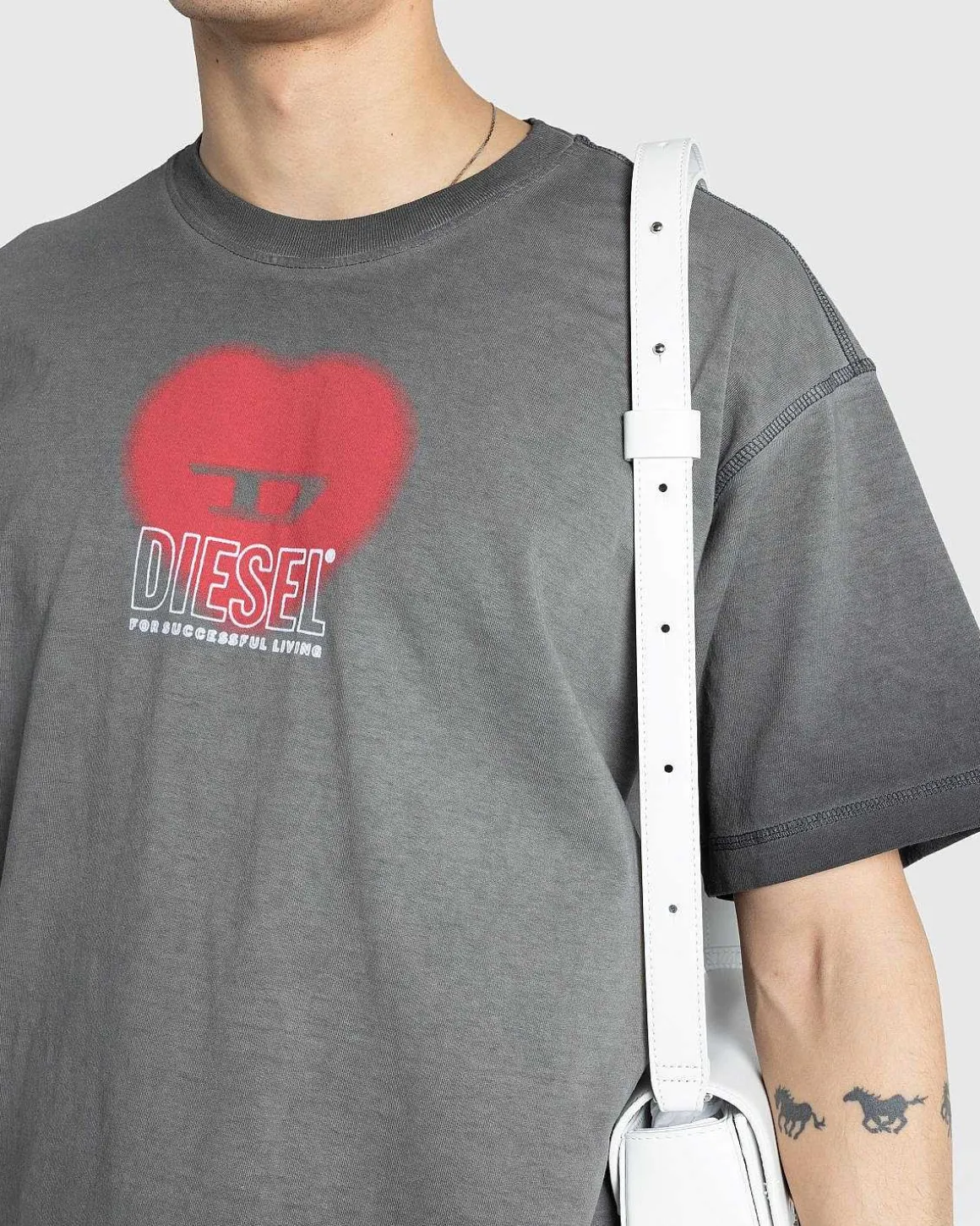 T-Buxt-N4 T-Shirt Sort