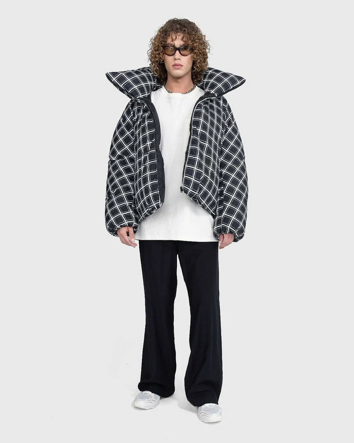 Ternet Oversized Dunjakke Sort