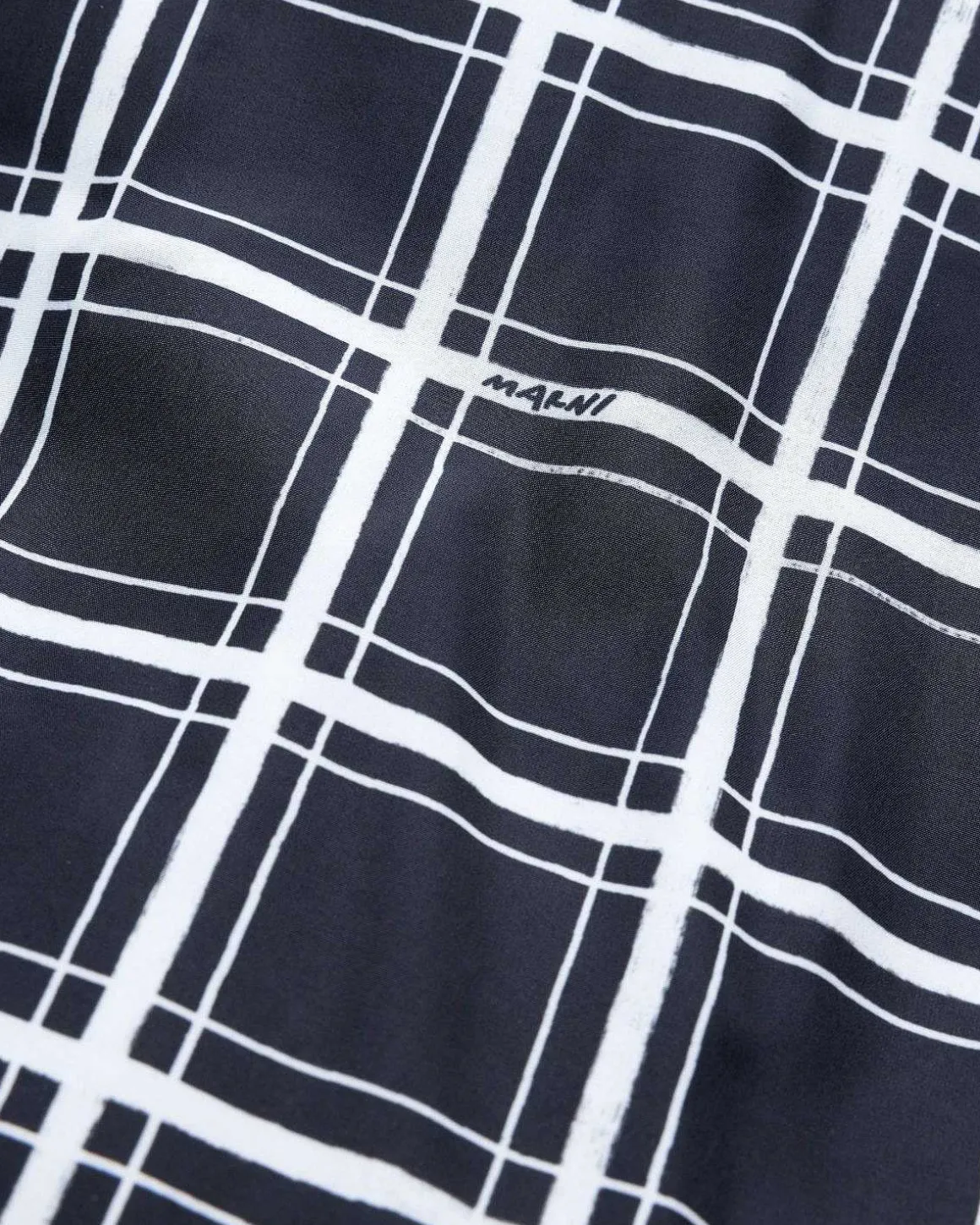 Ternet Oversized Dunjakke Sort