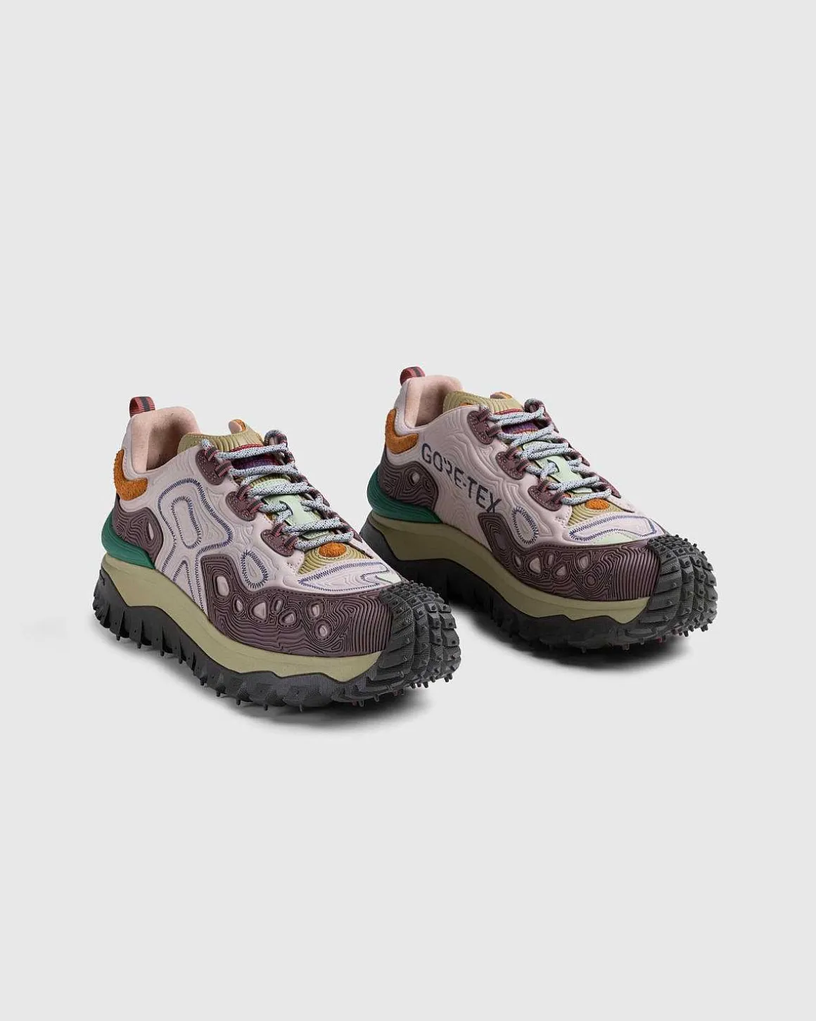 Trailgrip Grain Sneakers Pink