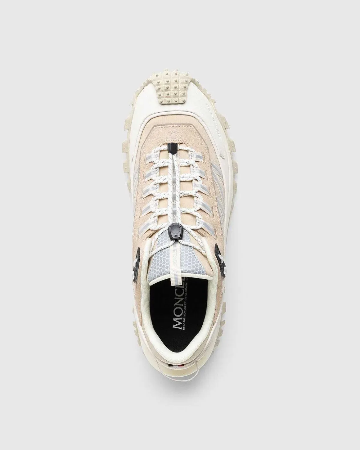 Trailgrip Low Top Sneakers Beige