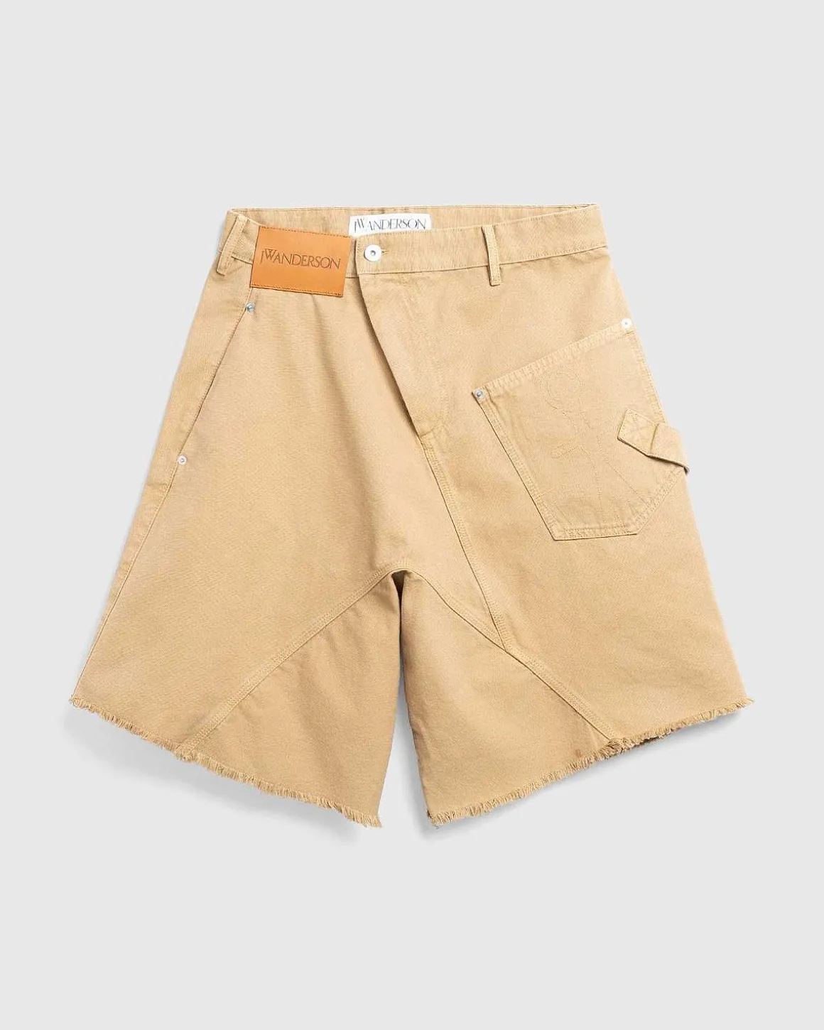 Twisted Workwear Shorts Beige