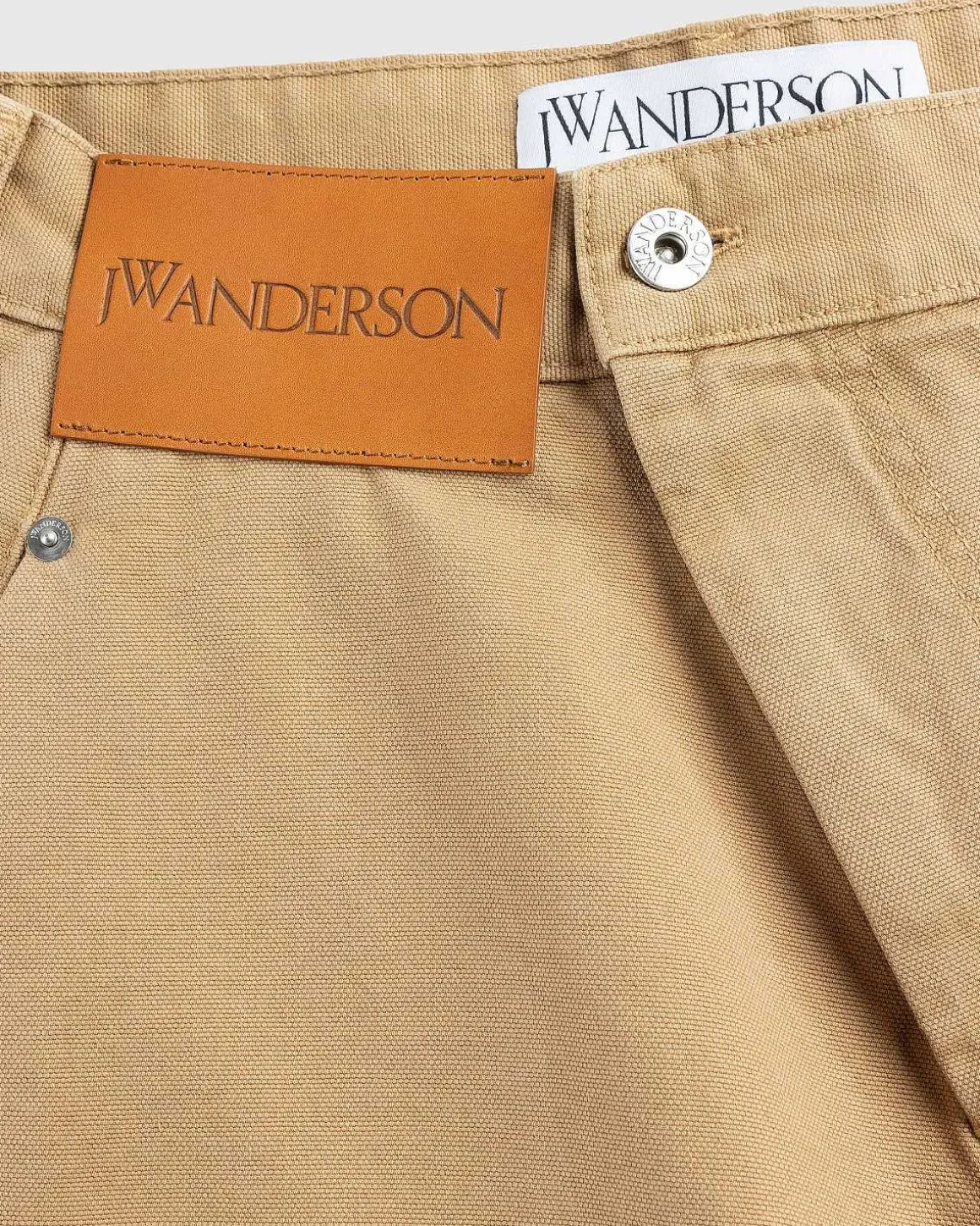 Twisted Workwear Shorts Beige
