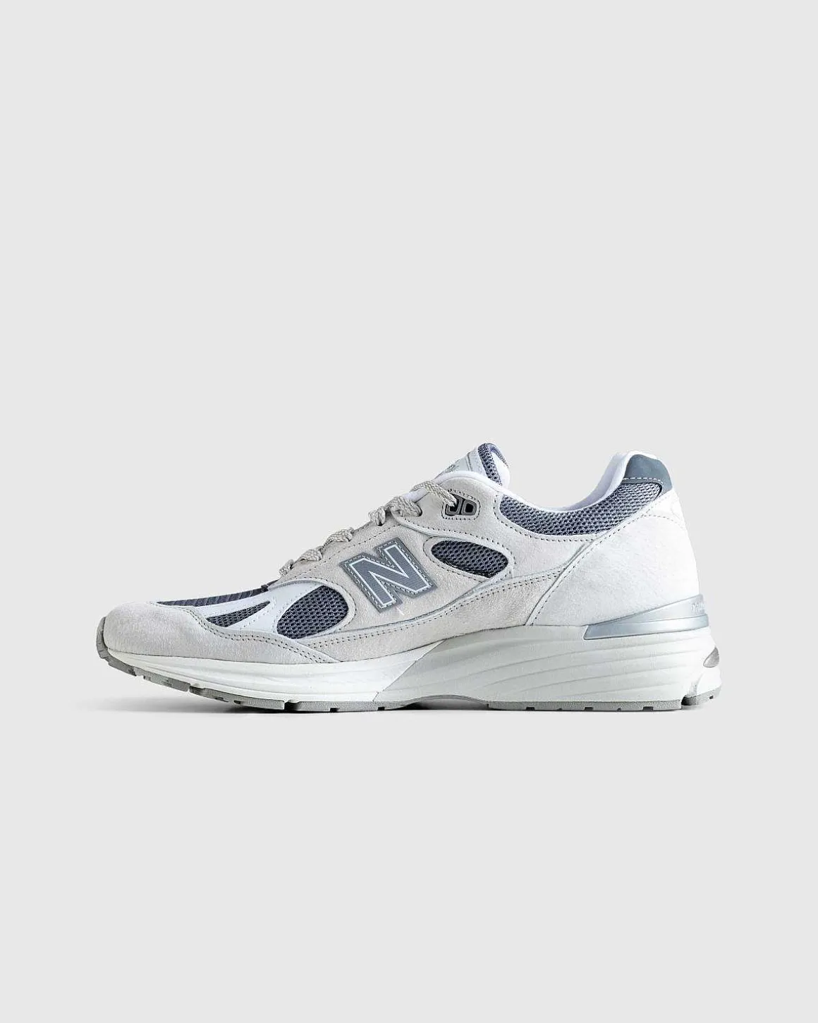 U991Lg2 Nimbus Cloud