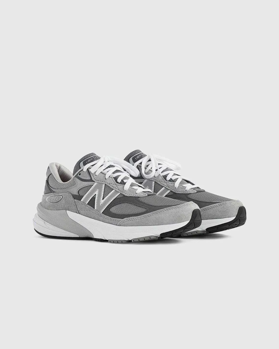 W990V6 Cool Grey